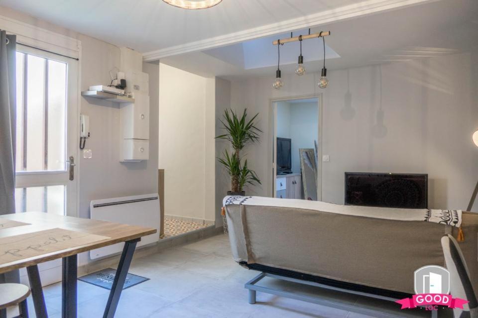 La Coquille D'Orleans Avec Sa Cour Apartment Bagian luar foto